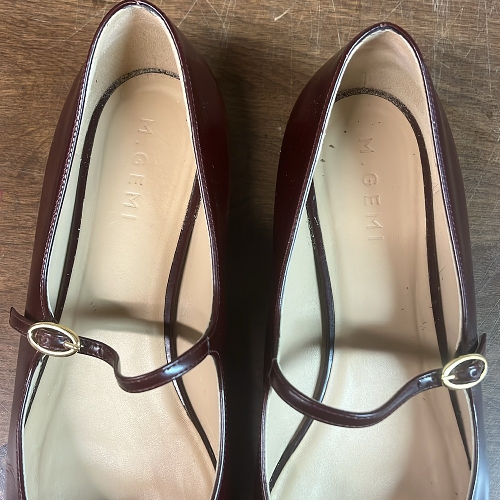 M. Gemi Burgundy Leather Pointed Mary Jane Flats - Picture 4 of 8